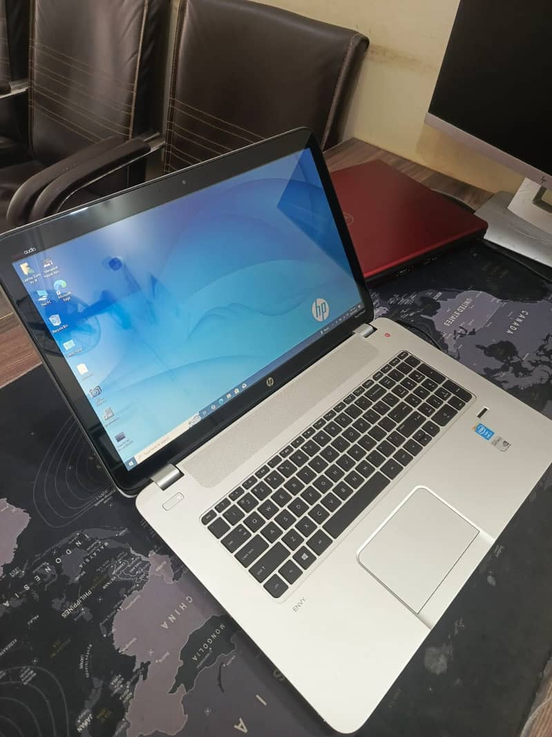 Hp Envy 17 Quad Edition i7-4700MQ Gen 8GB Ram 256GB SSD Touch Screen 4