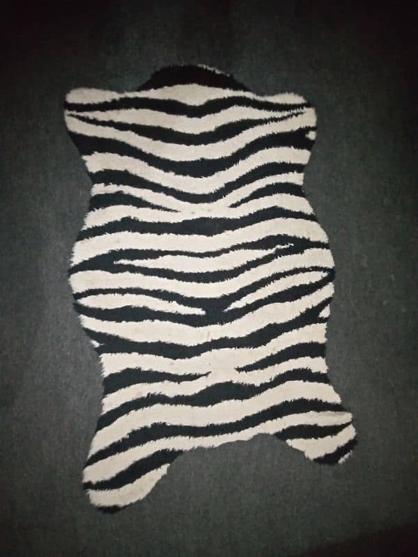 Rug/ zebra design Rug 0