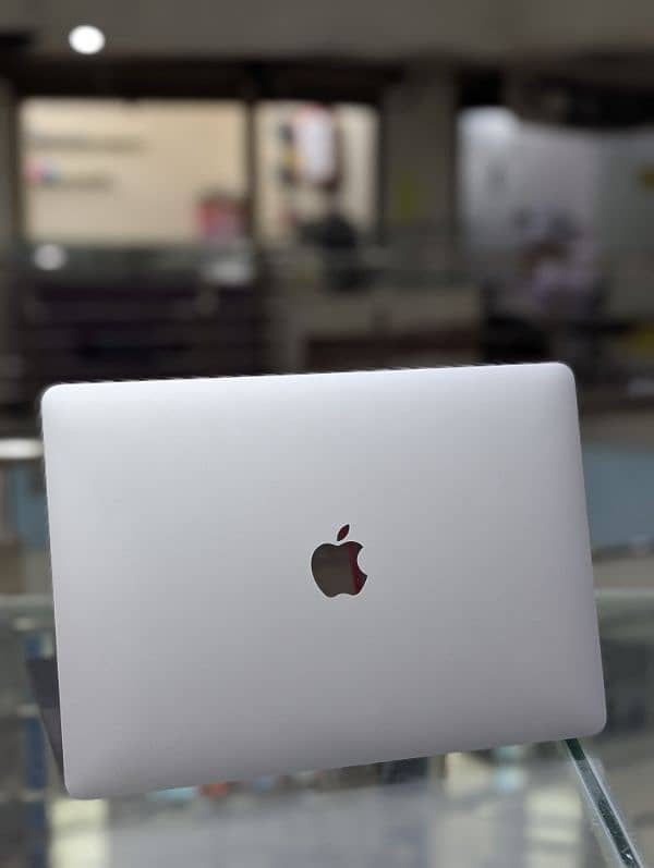 MacBook Pro M1 0