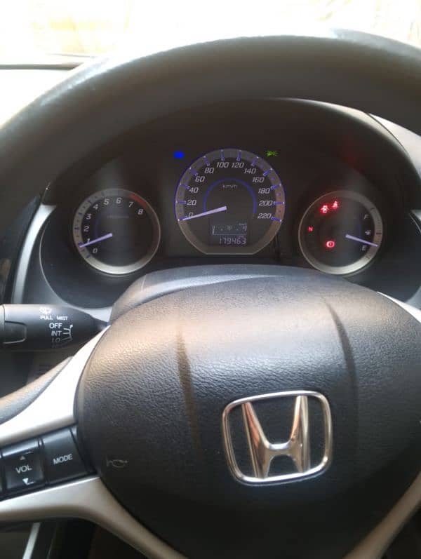 Honda City Aspire 2015 7