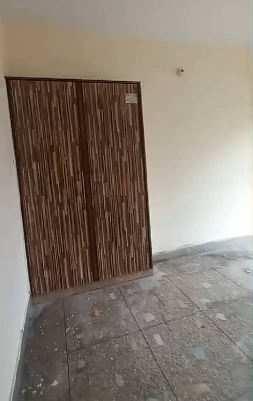 Allama Iqbal Town 10 Marla Upper Portion For Rent 6