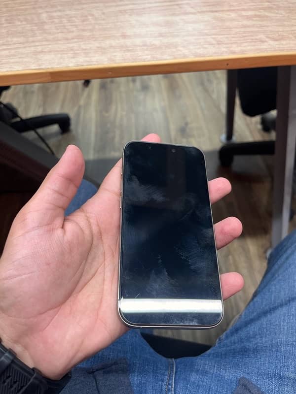 iPhone 15 Pro JV 128 GB with Box 3