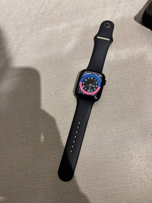 Apple watch series 7 , Scratch less 10/10 1