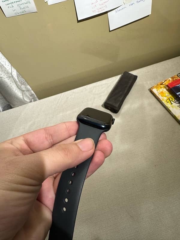 Apple watch series 7 , Scratch less 10/10 3