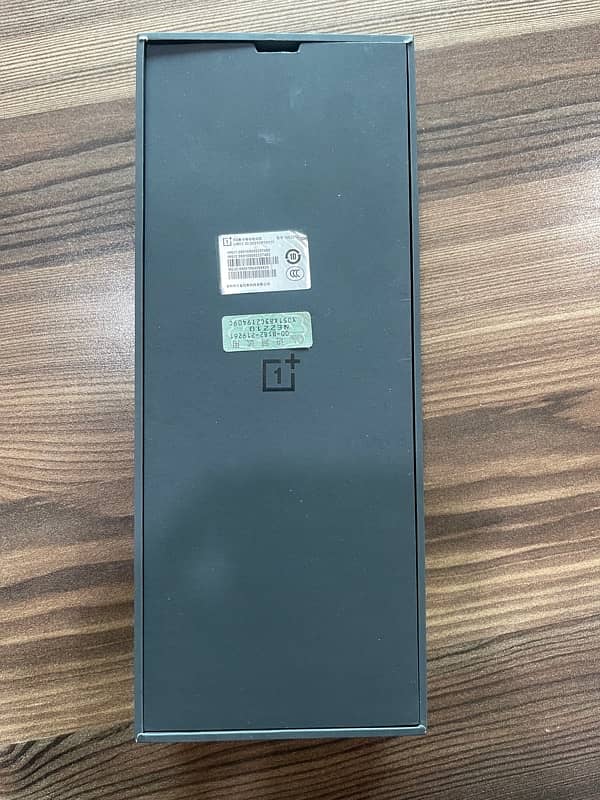 Oneplus 10 pro Panda Edition 12/512 Full Box official PTA Approved 5