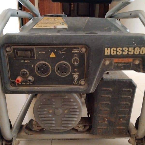 slightly used good conditioned generator 5