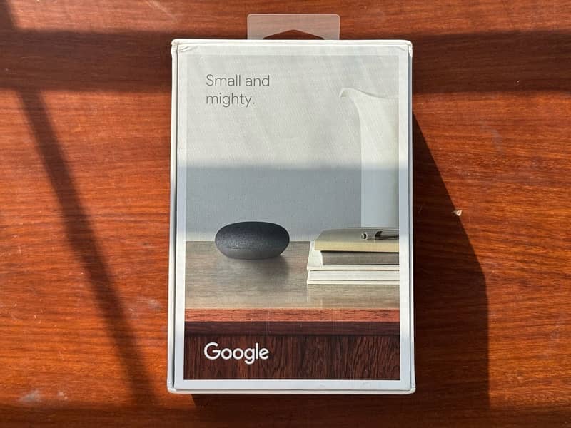 Google Nest Mini - 2nd Generation (Smart Speaker) 1