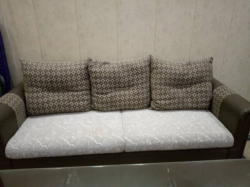 5 seater rexine sofa 5