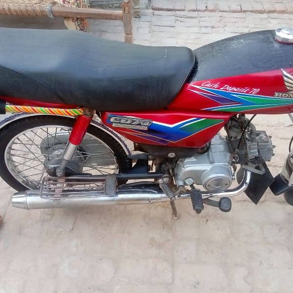 Honda 70 CD 2013 model hai 03,, 43,, 36,, 88,, 6,, 27 0