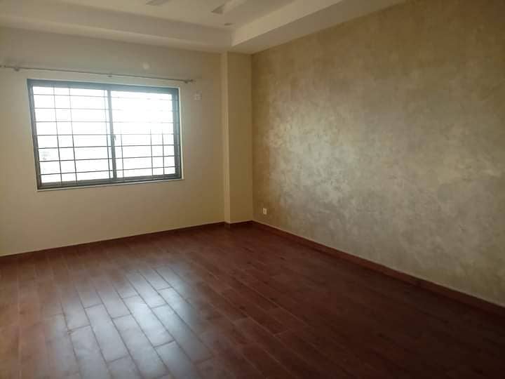 Brend New apartment for Sale in Askari 11 sec-D Lahore 4