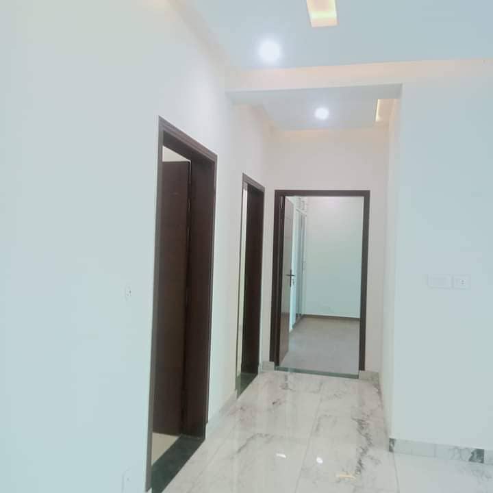 Brend New apartment for Sale in Askari 11 sec-D Lahore 18