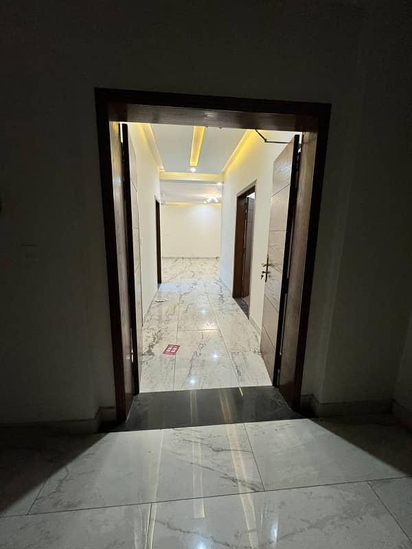 Brend New apartment for Sale in Askari 11 sec-D Lahore 39