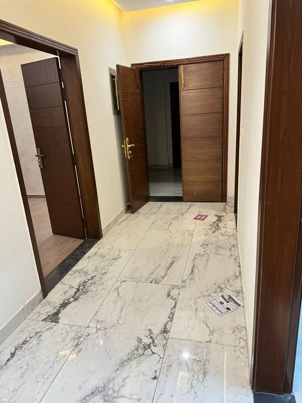 Brend New apartment for Sale in Askari 11 sec-D Lahore 40