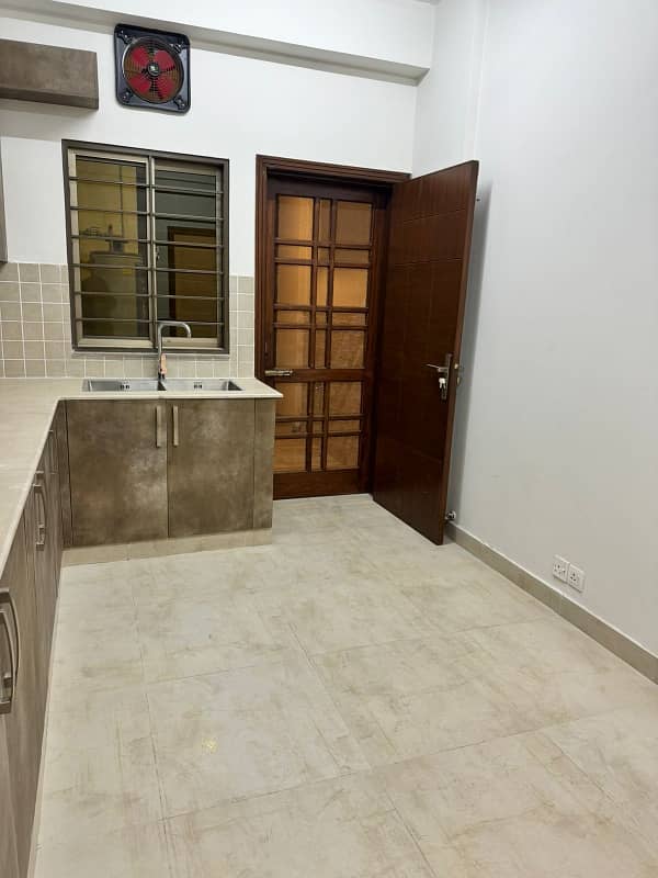 Ground Floor Brend New apartment for Rent in Askari 11 sec-B Lahore 7