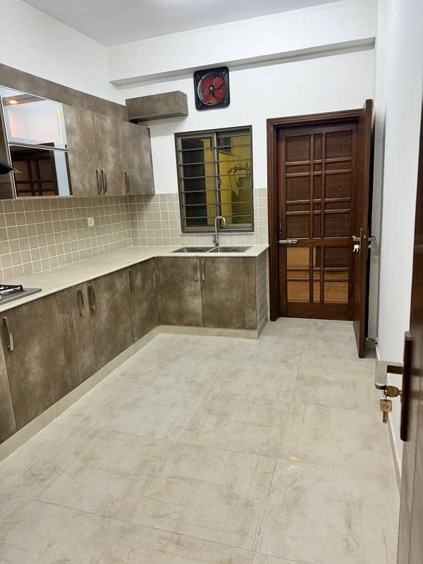 Ground Floor Brend New apartment for Rent in Askari 11 sec-B Lahore 10