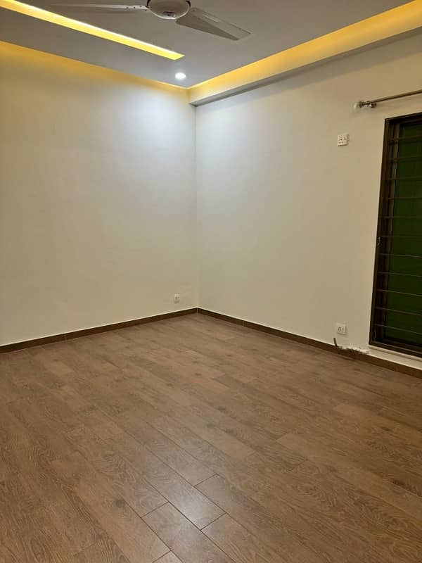 Ground Floor Brend New apartment for Rent in Askari 11 sec-B Lahore 23