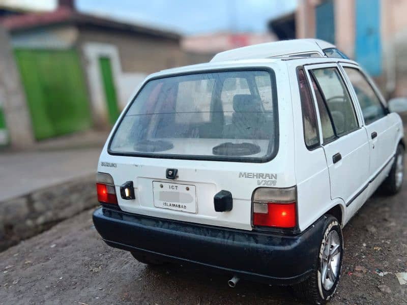 Suzuki Mehran VXR 2010 5