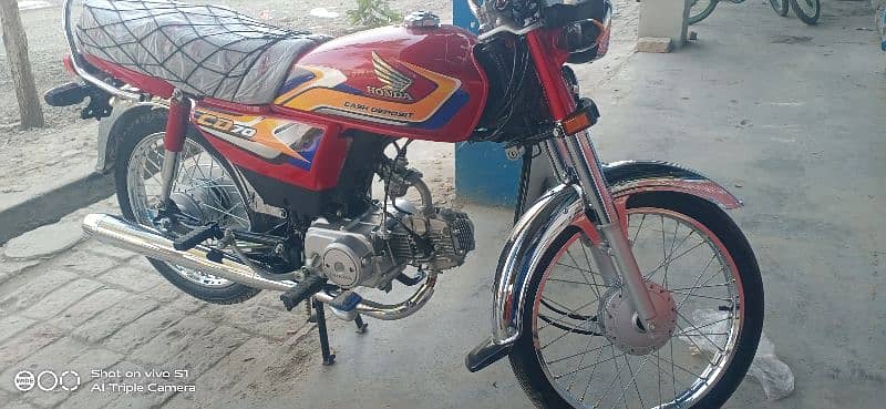 Honda CD 70 lush 6