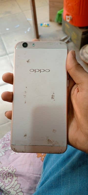 oppo f1s 8\10 condition pta approved 1