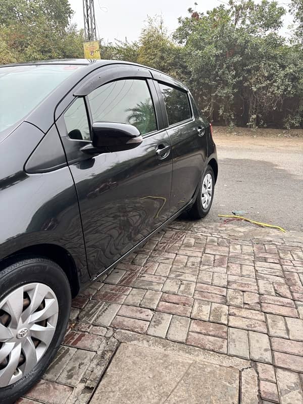 Toyota Vitz 2018 3