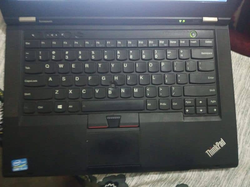 Lenovo T430 core i5-3 generation 1