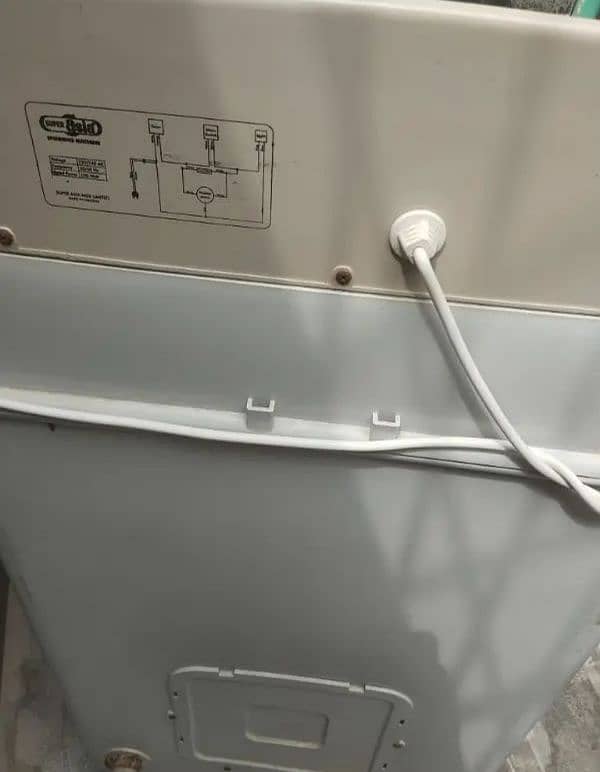 Dryer n Washing Machine 10