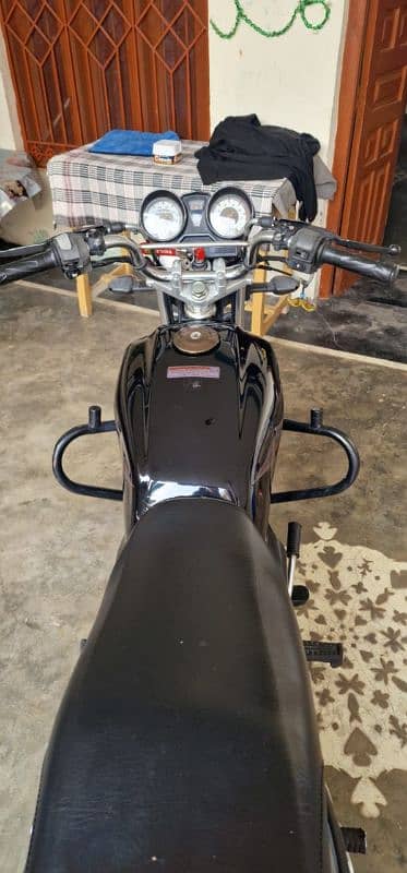 urgent sale yamaha 125z 1