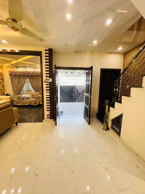 5 Marla House Available For Rent In AA Block Bahria Town Lahore 3