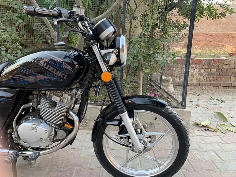 Suzuki  GS 150 Special Edition 9