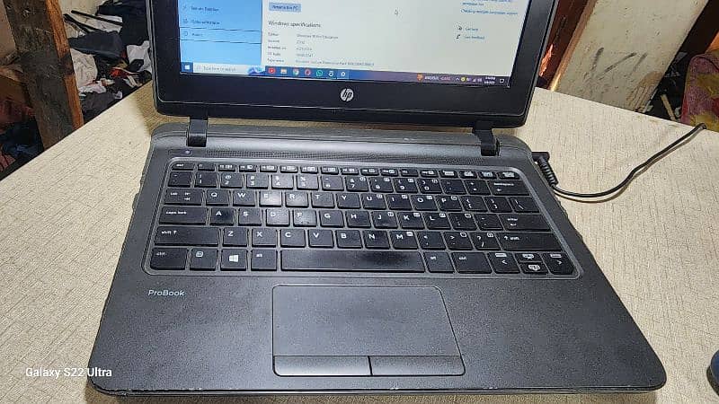 HP prO book i3 RAM 8GB/128 7