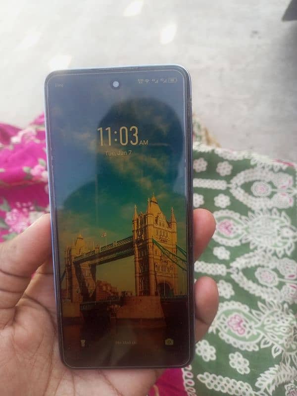 8+8/256 Infinix hot 40i best mobile no box charging ml jy ja 6