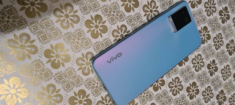 VIVO Y21 4+1/64 WITH FULL BOX 1