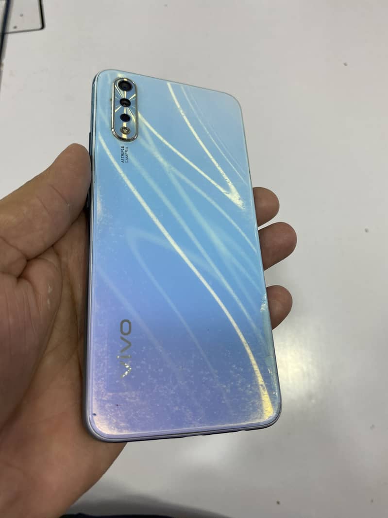 Vivo S1 Pro 0