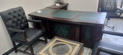 office executive tables for sale.