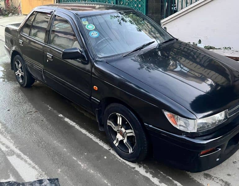 Mitsubishi Lancer 1990 2