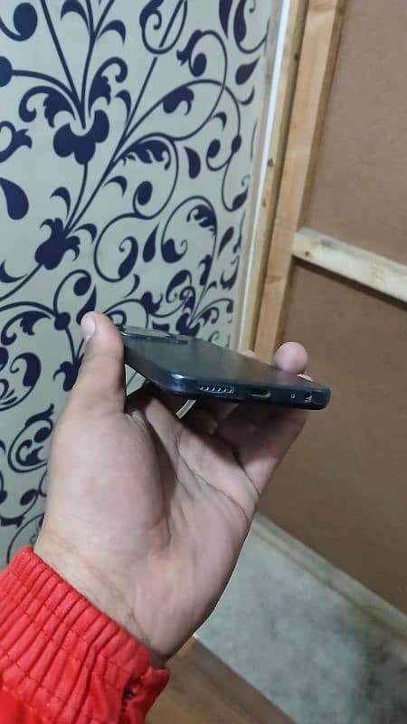 Infinix smart 8 plus 4