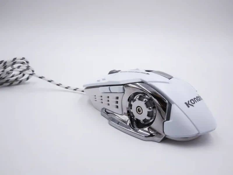 Kananic Black&White Edition Mouse Gaming Mouse, adjustable DPI speed 4