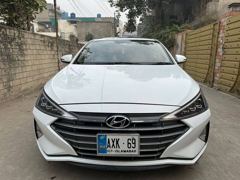 Hyundai Elantra 2022 0