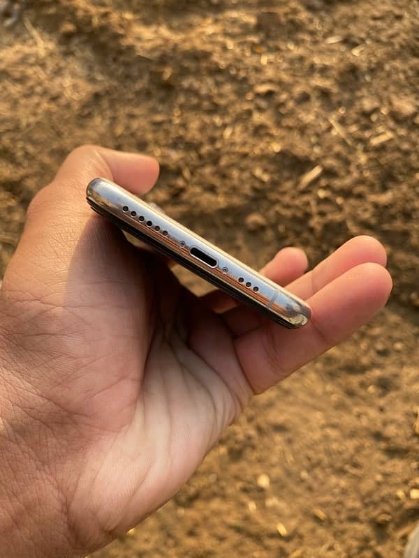 IPhone XS Dual PTA Proved 1