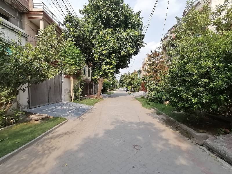 A 10 Marla House Has Landed On Market In Marghzar Officers Colony Of Marghzar Officers Colony 5