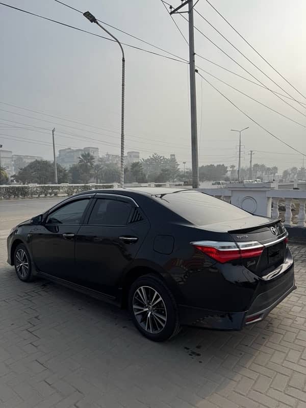 Toyota Altis Grande 2021 3