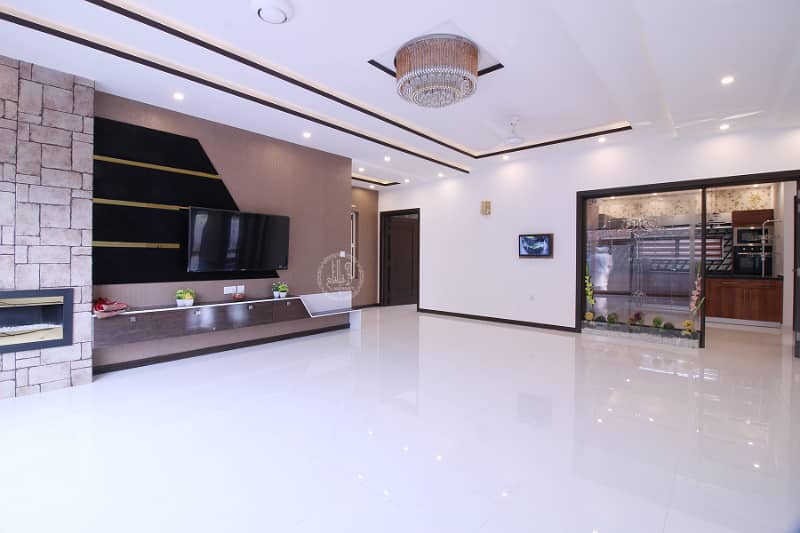 01 Kanal Ful Basement 12KV Solar Installed Beautiful Luxury Modern Desjgn House For Rent In DHA Phase 5 Good Location 8