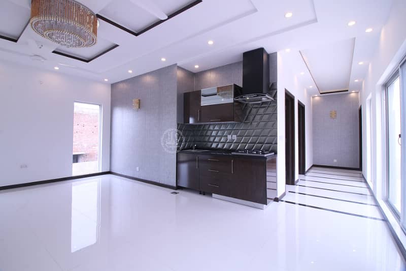 01 Kanal Ful Basement 12KV Solar Installed Beautiful Luxury Modern Desjgn House For Rent In DHA Phase 5 Good Location 19