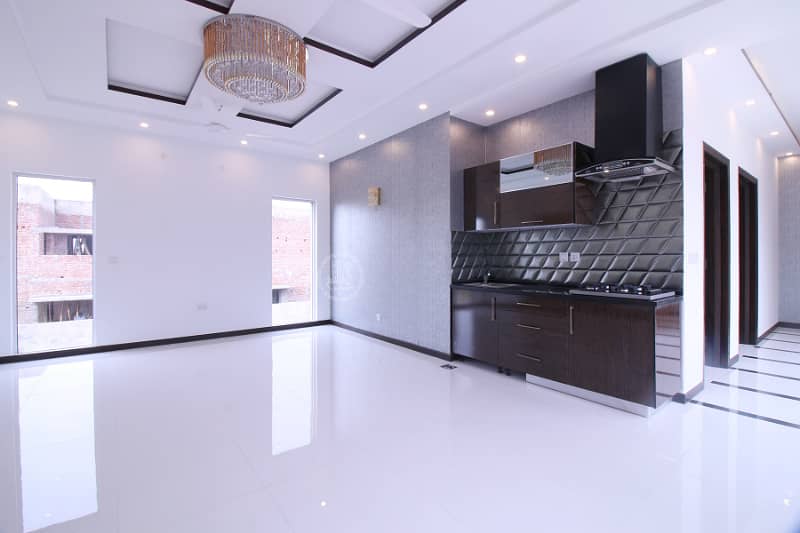 01 Kanal Ful Basement 12KV Solar Installed Beautiful Luxury Modern Desjgn House For Rent In DHA Phase 5 Good Location 20