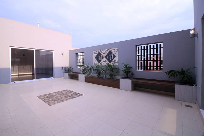 01 Kanal Ful Basement 12KV Solar Installed Beautiful Luxury Modern Desjgn House For Rent In DHA Phase 5 Good Location 27