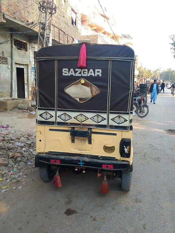 2018 sazgar double seater All seats ok 8 killo CNG TANK 2