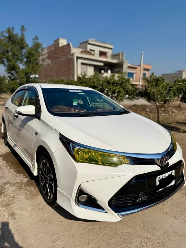 Toyota Corolla Altis 2023 1