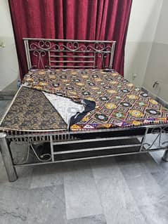 king size bed