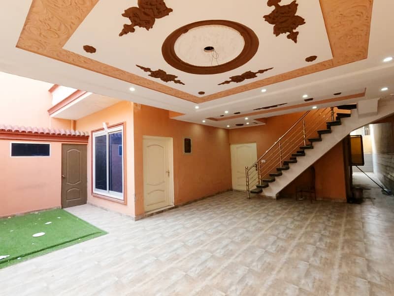 House Of 10 Marla In Awan Town For sale 6