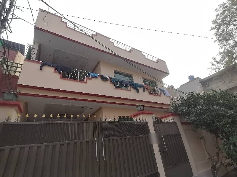 House Of 10 Marla For sale In Marghzar Officers Colony 3